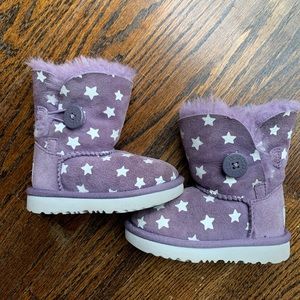 Ugg toddler USA sz 6